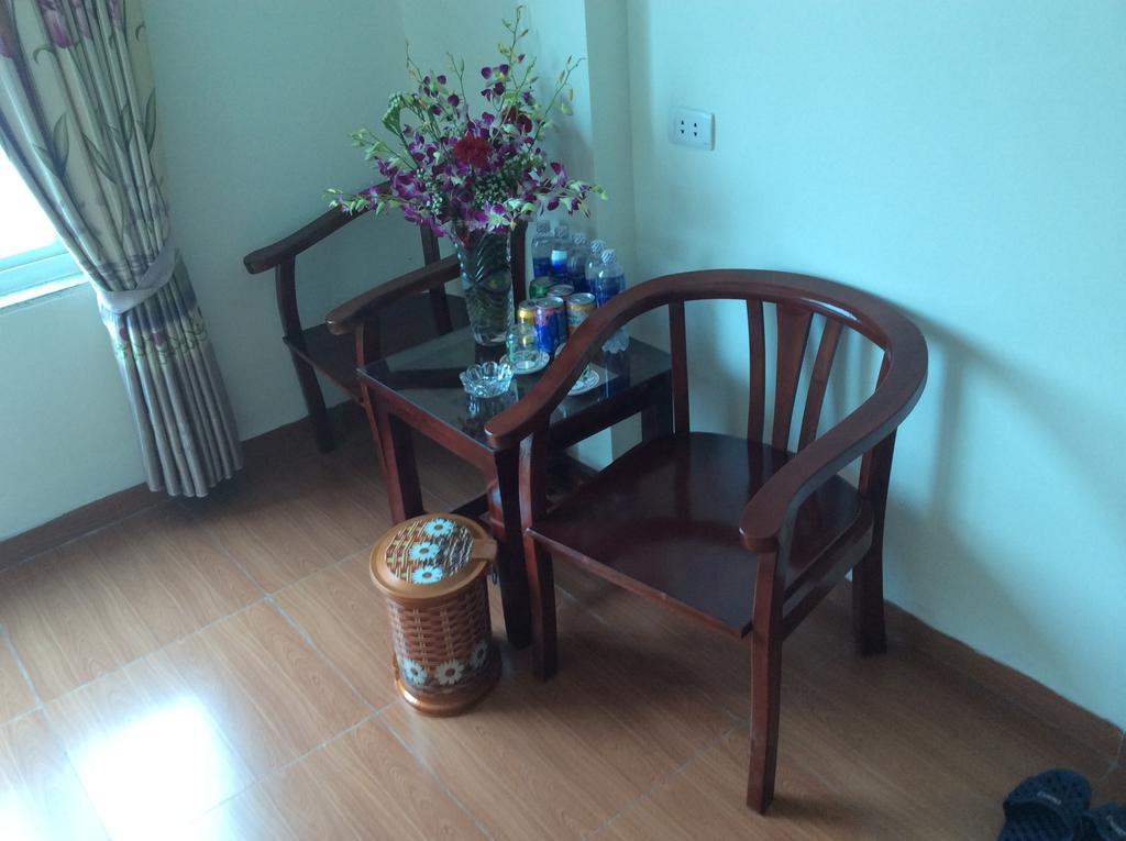 Van Anh Hotel Thach Loi 外观 照片